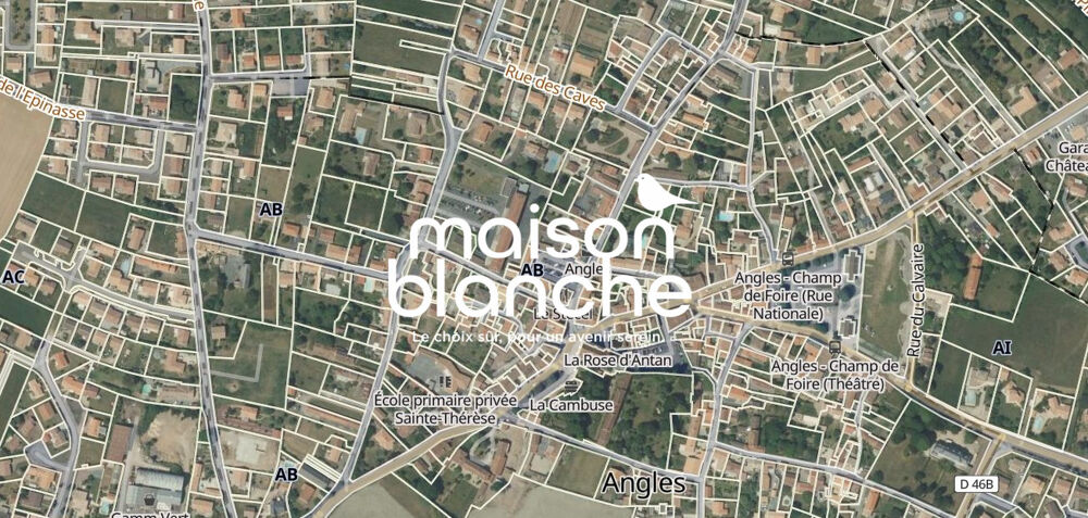 Vente Terrain EXCEPTIONNEL à 150 m de l'Eglise, terrain constructible hors lo Angles