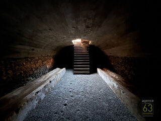  Maison � vendre 5 pi�ces 180 m� Le crest