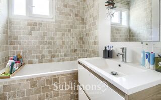  Appartement � vendre 4 pi�ces 81 m�