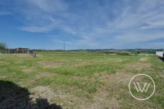  Terrain à vendre 1561 m²