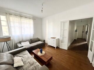  Appartement à louer 2 pièces 46 m²