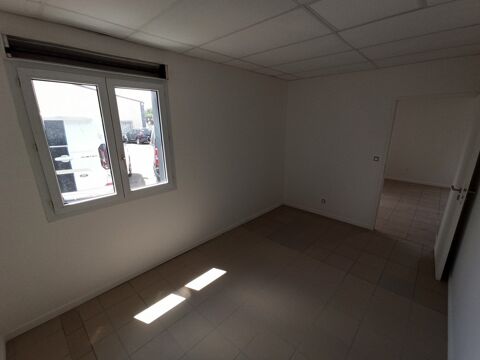   LOC 290m² COMMERCE - ZI NORD 