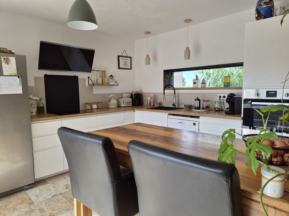 Villa(2021) de 138m² sur 963m² de terrain
