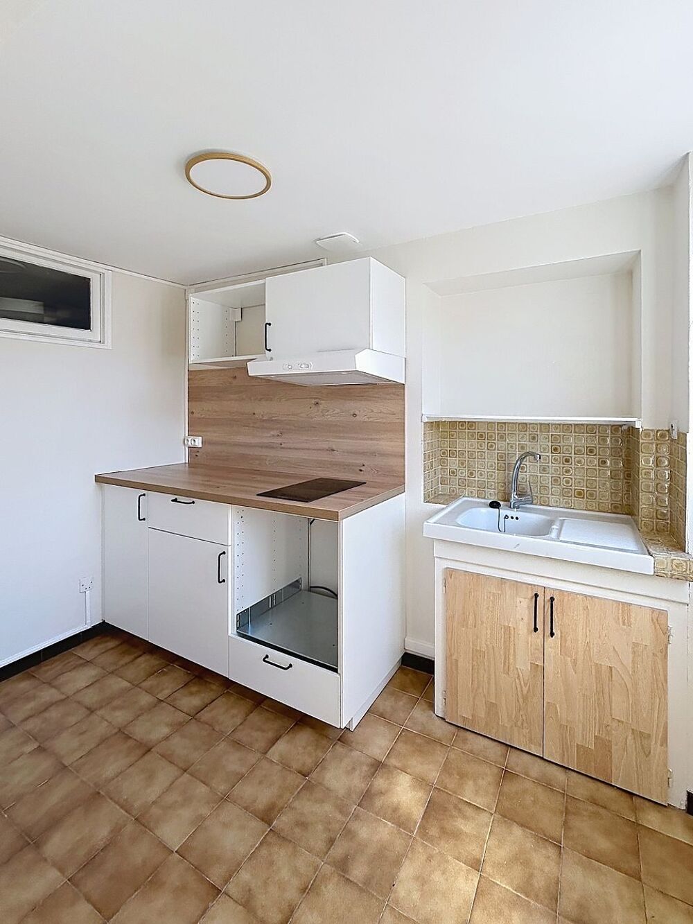 Location Appartement 2 PIECES - CENTRE VILLE GAILLAC Gaillac