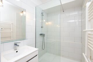 Appartement à louer 2 pièces 44 m²