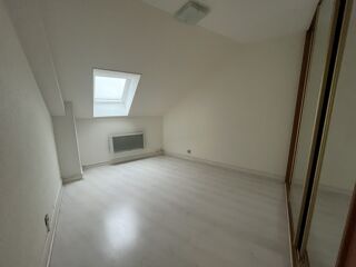  Appartement à louer 3 pièces 58 m²