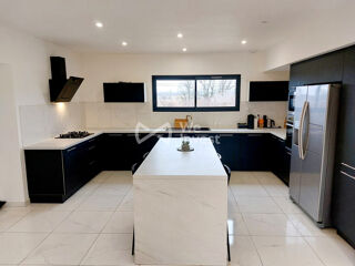  Maison � vendre 5 pi�ces 145 m�