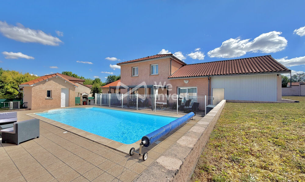 Vente Maison Villa de type 6 de 123 m2 habitables, 4 chambres, bureau, deux g Riom