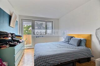  Appartement à louer 4 pièces 87 m²