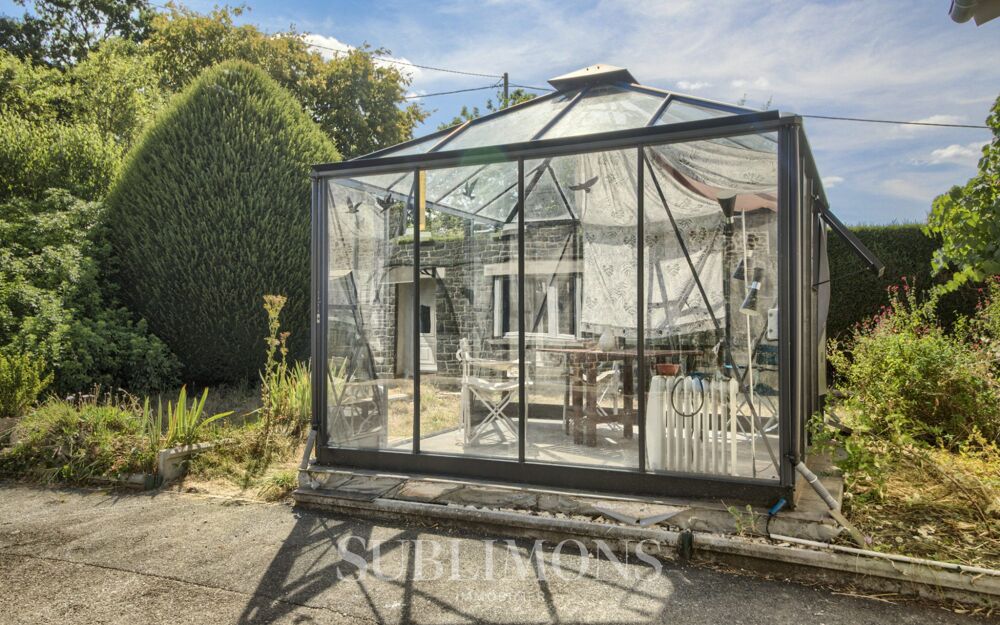 Maison avec dépendance habitable et Hangar