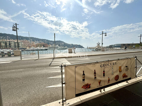   LE PORT - VENTE FOND DE COMMERCE - TERRASSE 