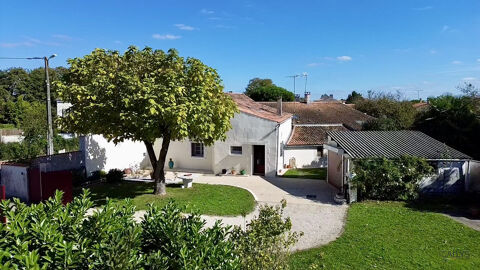   Maison de ville avec grand terrain Maison - 5 pi�ce(s) - 153 m�