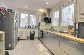  Maison � vendre 8 pi�ces 145 m�