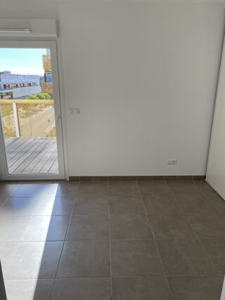  Appartement à louer 3 pièces 61 m²