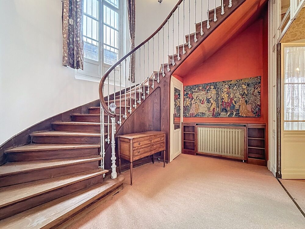 Maison BOURGEOISE 12pièces 360m²