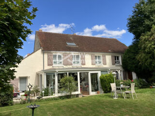  Maison � vendre 8 pi�ces 240 m�