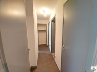  Appartement � louer 3 pi�ces 79 m�