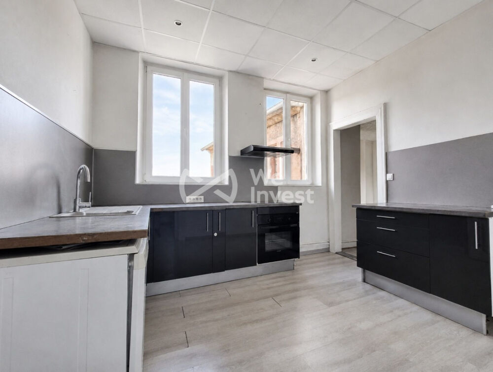 Appartement T5 de 108 m² à rénover  Fort potentiel au coeu