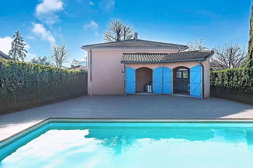 MAISON EXCEPTIONNELLE 6 PIECES DE 175 M2 CHASSIEU (69680)