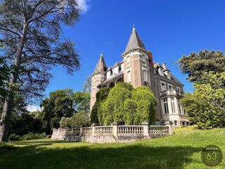  Propriété/château à vendre 15 + pièces 755 m²