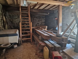  Maison  vendre 4 pices 300 m