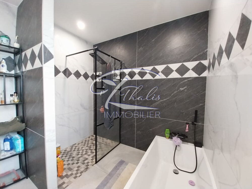 � vendre  Maison Montussan (33450)