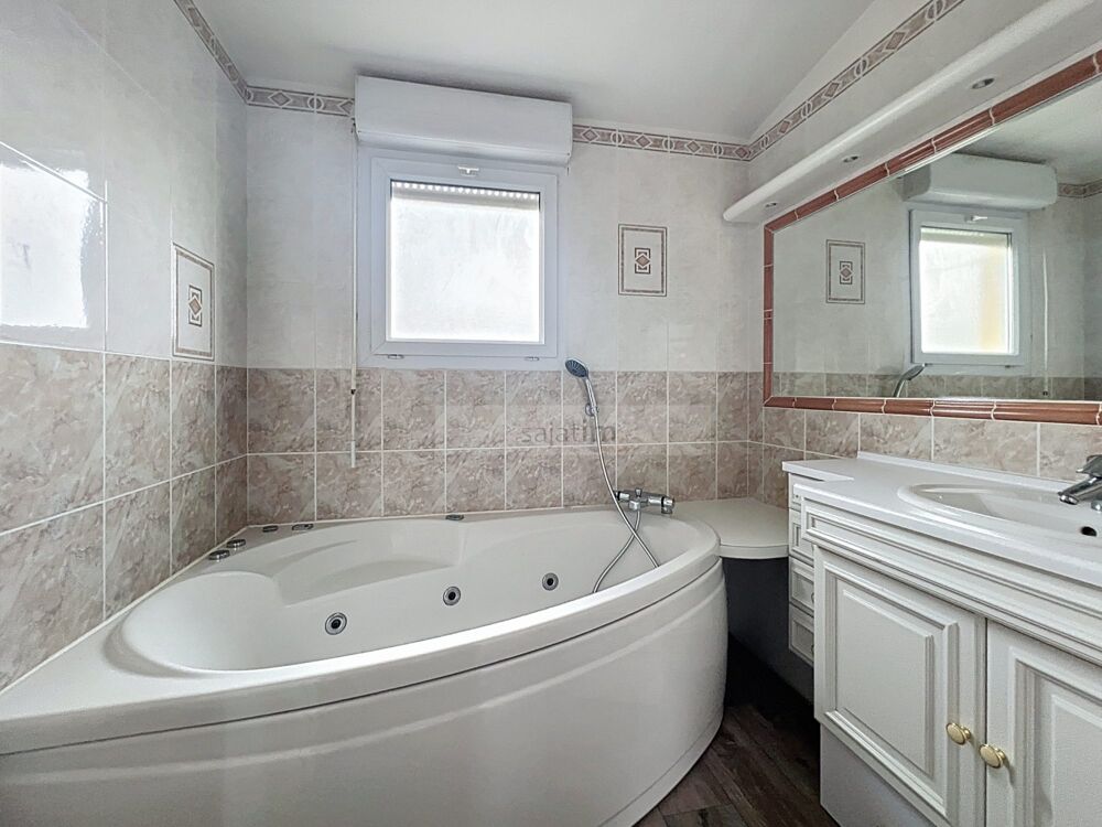 Vente Appartement spacieux T4 VUE MER de STANDING de 127 m² La ciotat