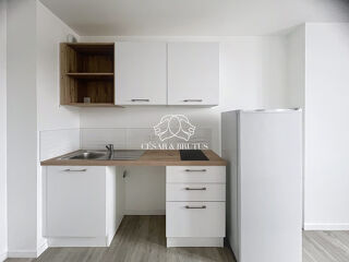  Appartement à louer 3 pièces 43 m²