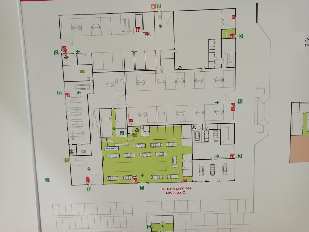   LOC COMMERCE 4.390m² - LIMOGES NORD 