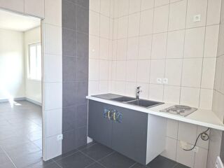  Appartement à louer 2 pièces 34 m²