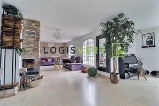  Maison � vendre 8 pi�ces 236 m�