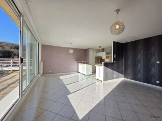  Appartement � vendre 3 pi�ces 74 m�