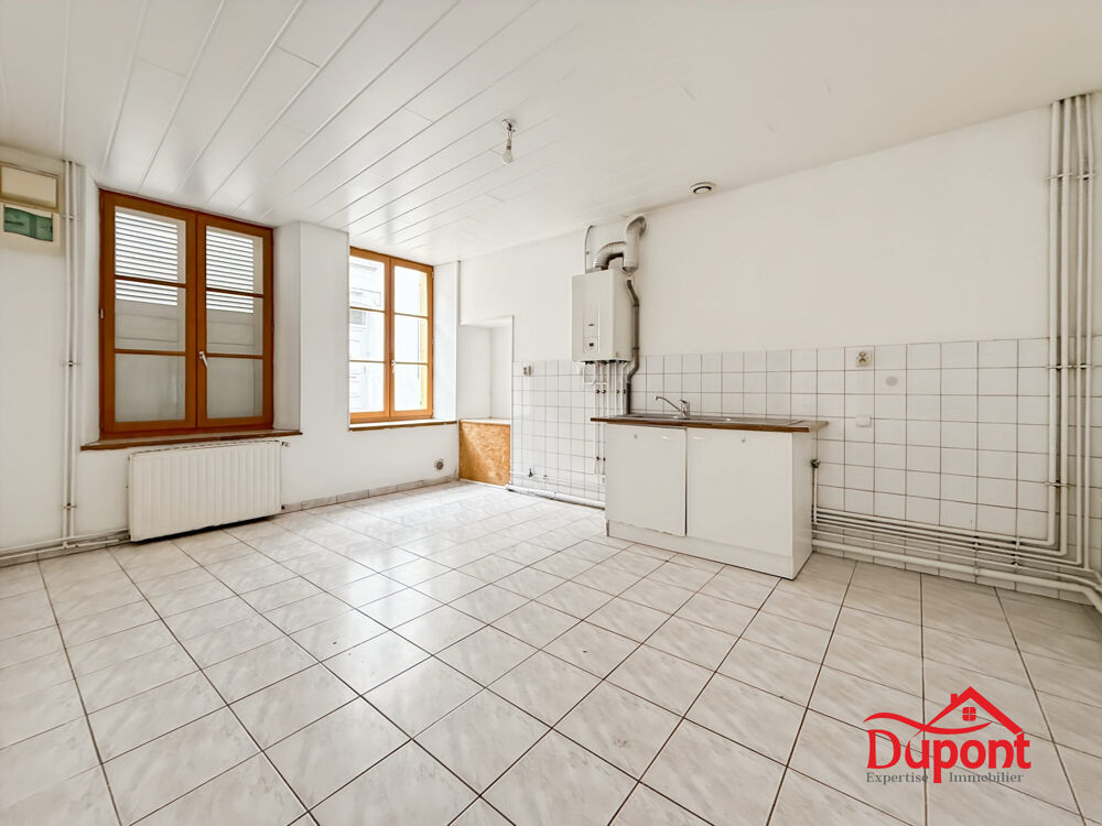 Maison Spacieuse à Revin  Idéal Investissement ou Résidenc
