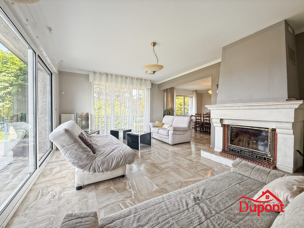 Vente Maison À VENDRE – Maison individuelle de 223 m² – Les Mazures Les mazures