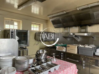  Immeuble � vendre 750 m�