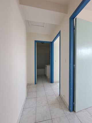  Appartement à louer 3 pièces 59 m²