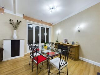  Appartement � vendre 3 pi�ces 81 m�