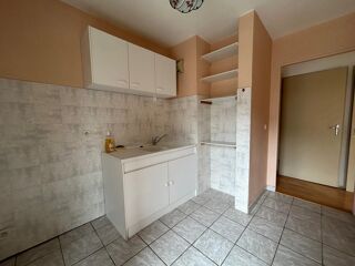  Appartement à louer 2 pièces 40 m²
