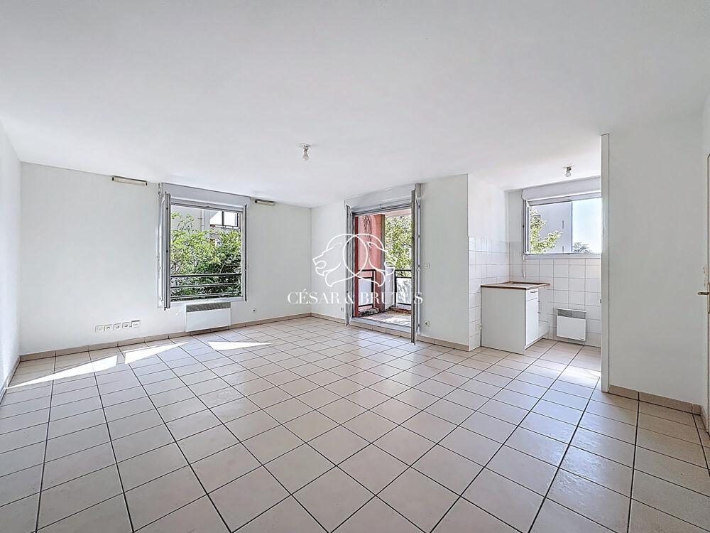 Vente Appartement T2 de 46m2 + balcon + Box Vénissieux