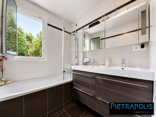  Appartement � vendre 4 pi�ces 100 m�