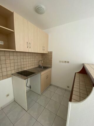  Appartement à louer 2 pièces 36 m²