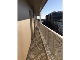  Appartement à louer 4 pièces 82 m²