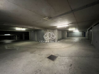  Parking / Garage � vendre 13 m�