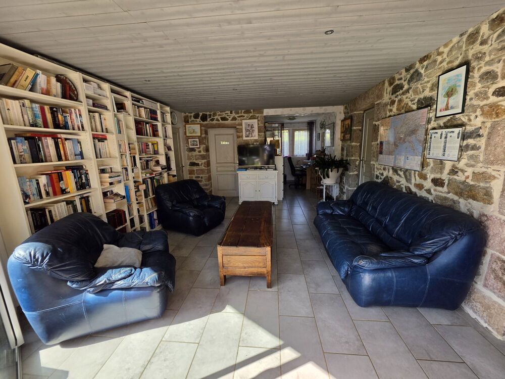 � vendre  Maison H�nanbihen (22550)