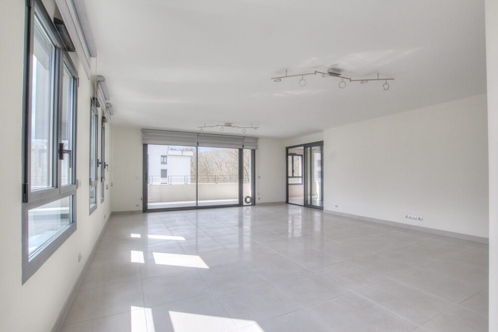  vendre  Appartement Saint-Genis-Pouilly (01630)