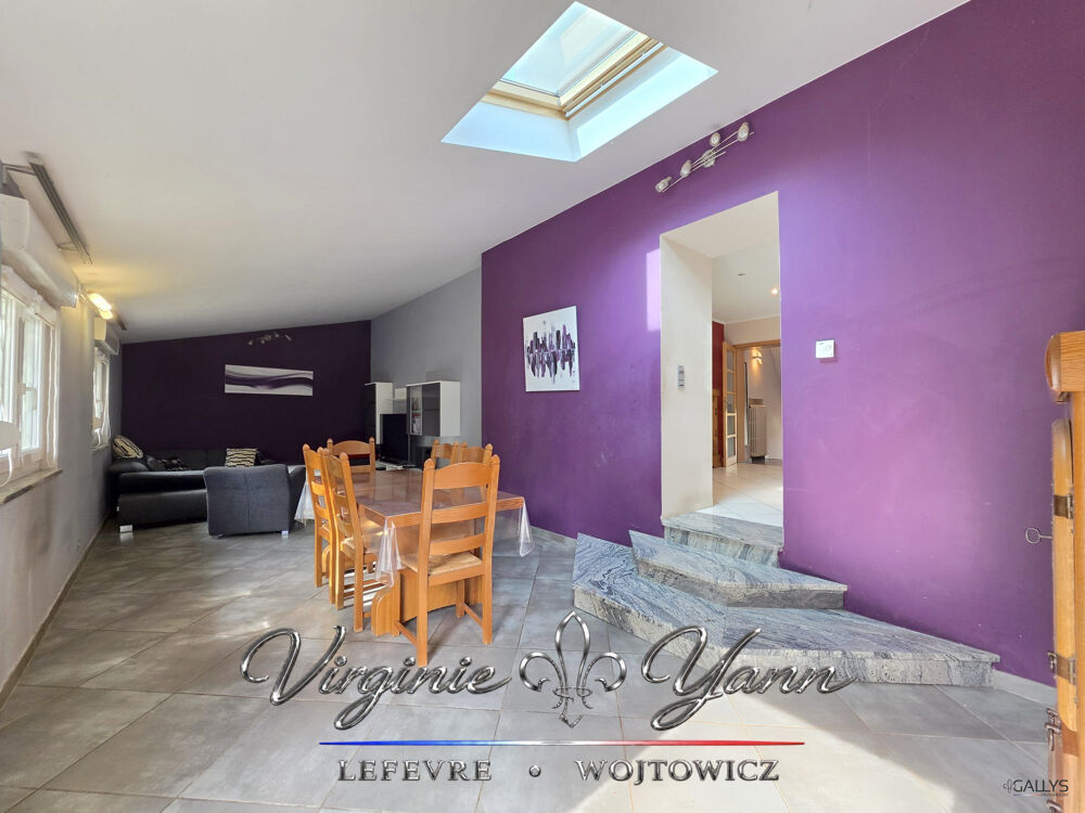 Vente Maison BOUSSE – Maison familiale avec piscine, jardin, garage et gran Bousse