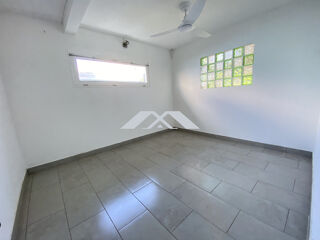  Maison à louer 4 pièces 118 m²