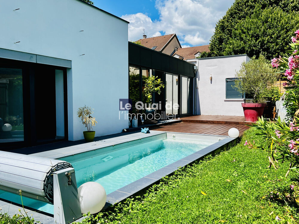 Location Maison A LOUER une maison de 5 pièces récente et meublé (111 m²) av Grenoble