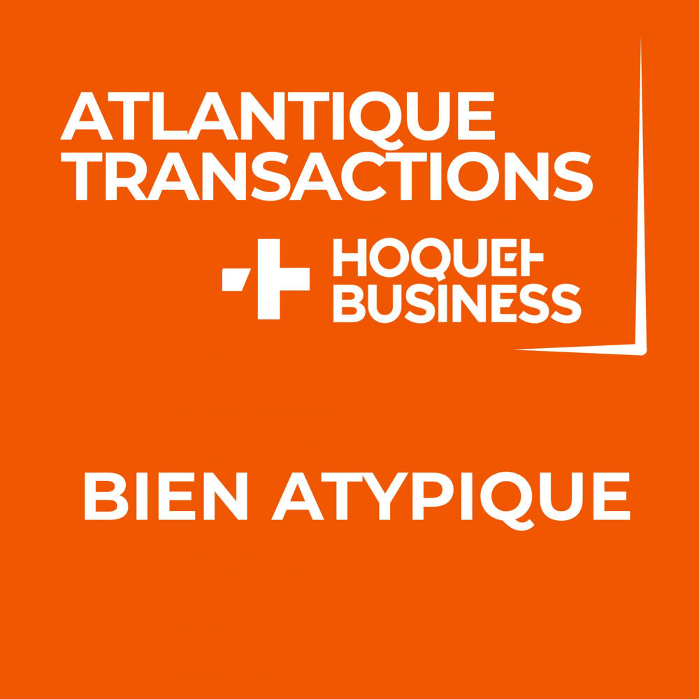   À LOUER Local commercial atypique 300 m² Saintes 