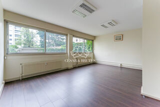  Appartement  vendre 7 pices 113 m Lyon